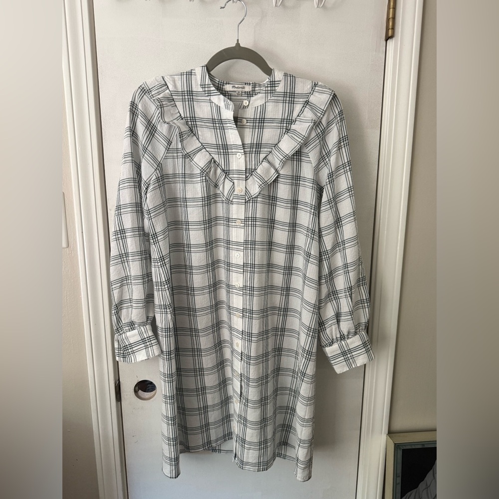 Madewell Plaid Long Sleeve Dress in White and Gray
